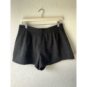 Free People Floral Embroidered Women’s Shorts Size 6 Black